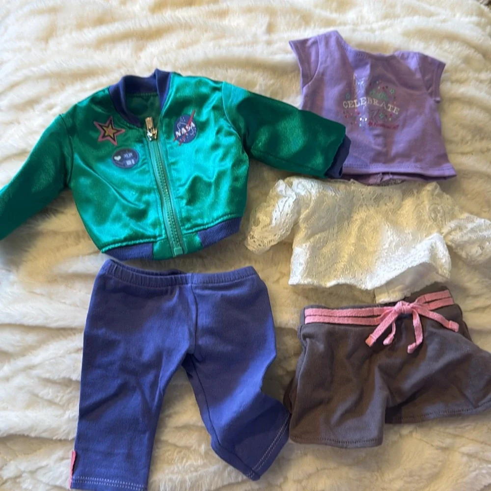 American Girl Doll huge lot of clothes, shoes, and accessories! - Picture 12 of 17